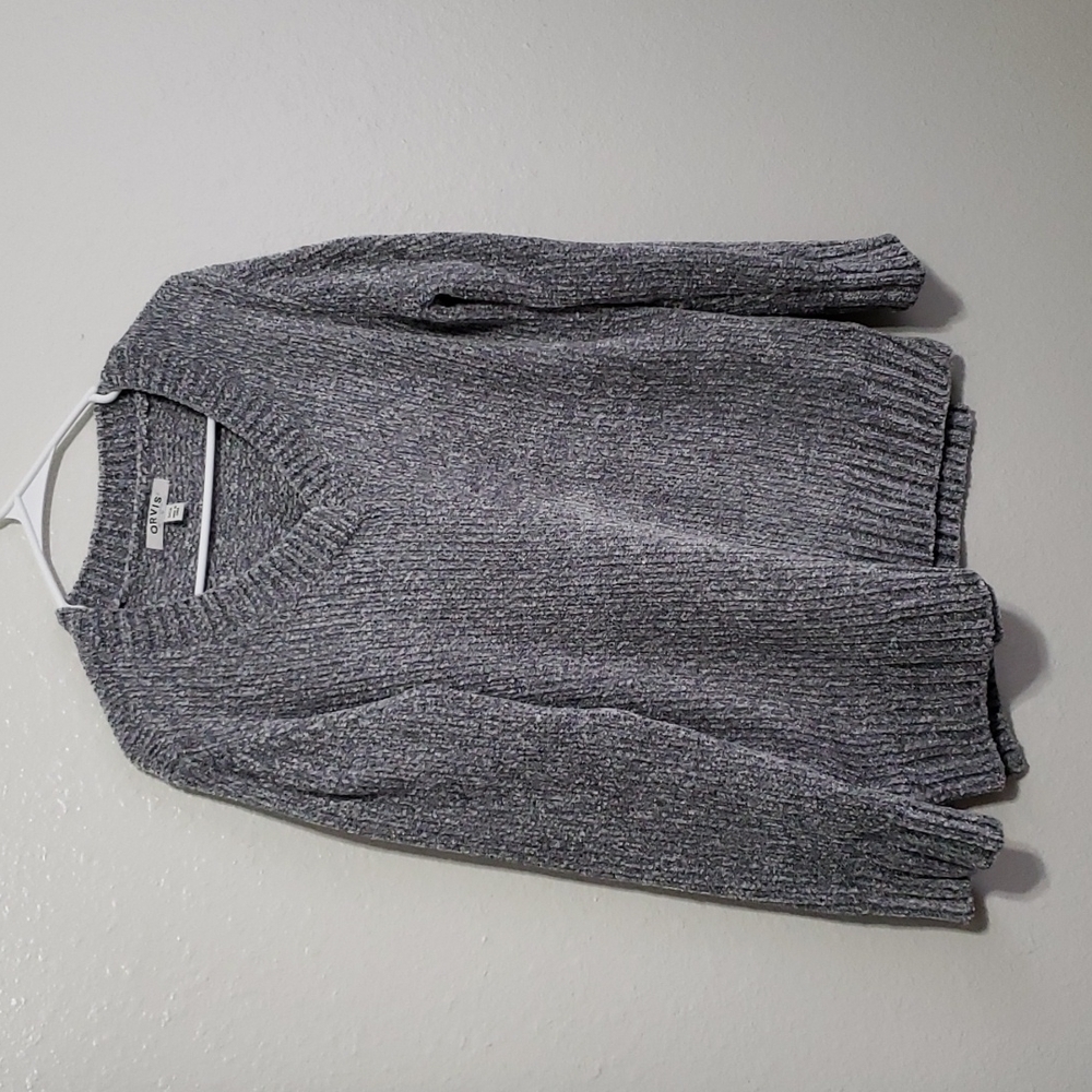 Orvis Chenille V-Neck Sweater, Color Gray Size S - Picture 11 of 15